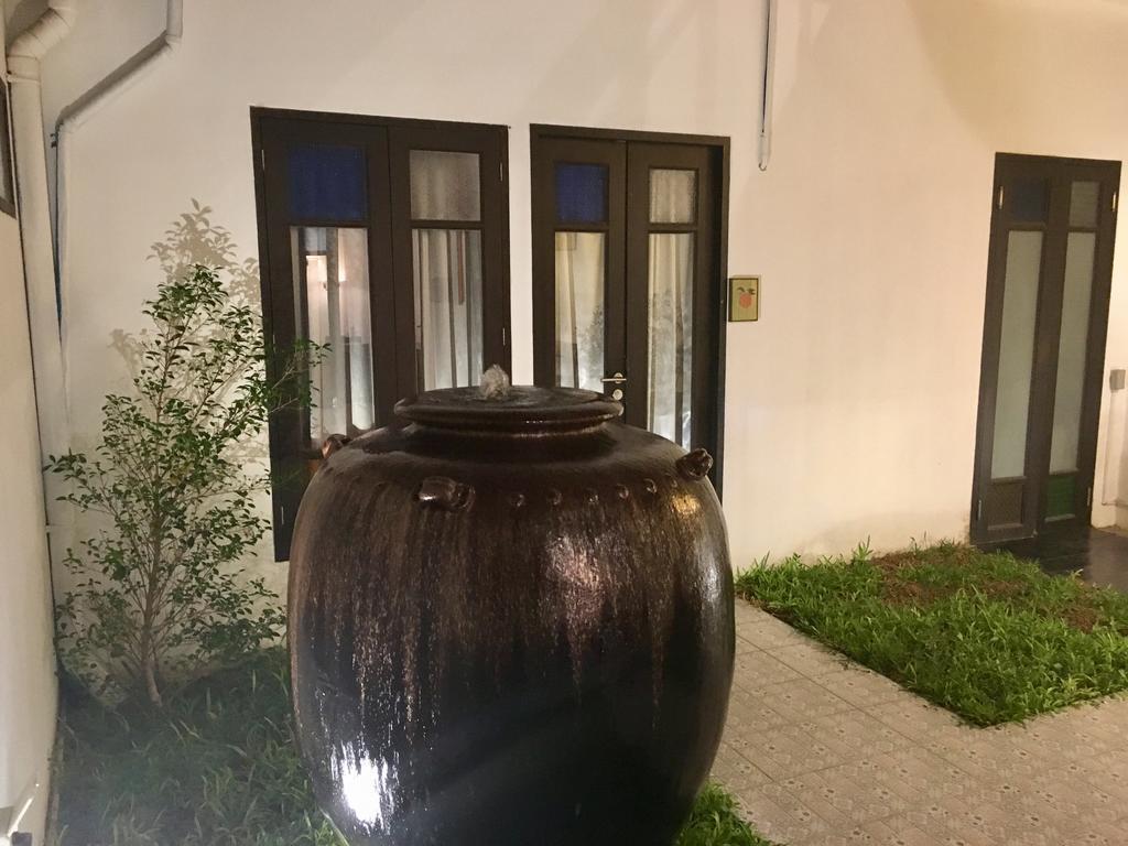 The Herbs Hotel HHQ Exterior foto